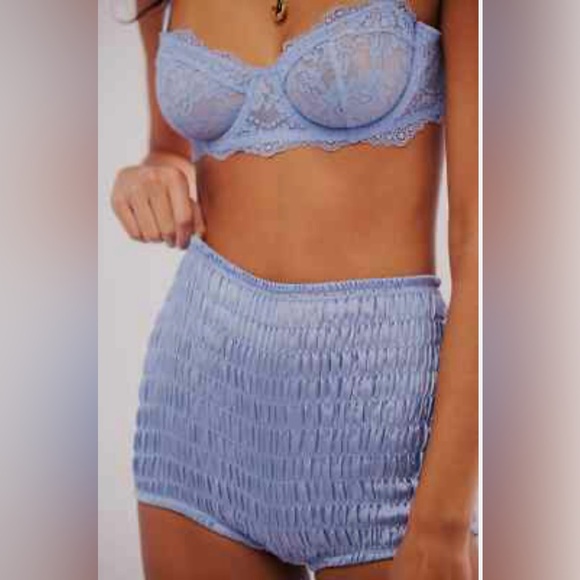 Free People Intimately High Waist Blue Fitted Shorts Women’s Size XS NWOT - Picture 1 of 11